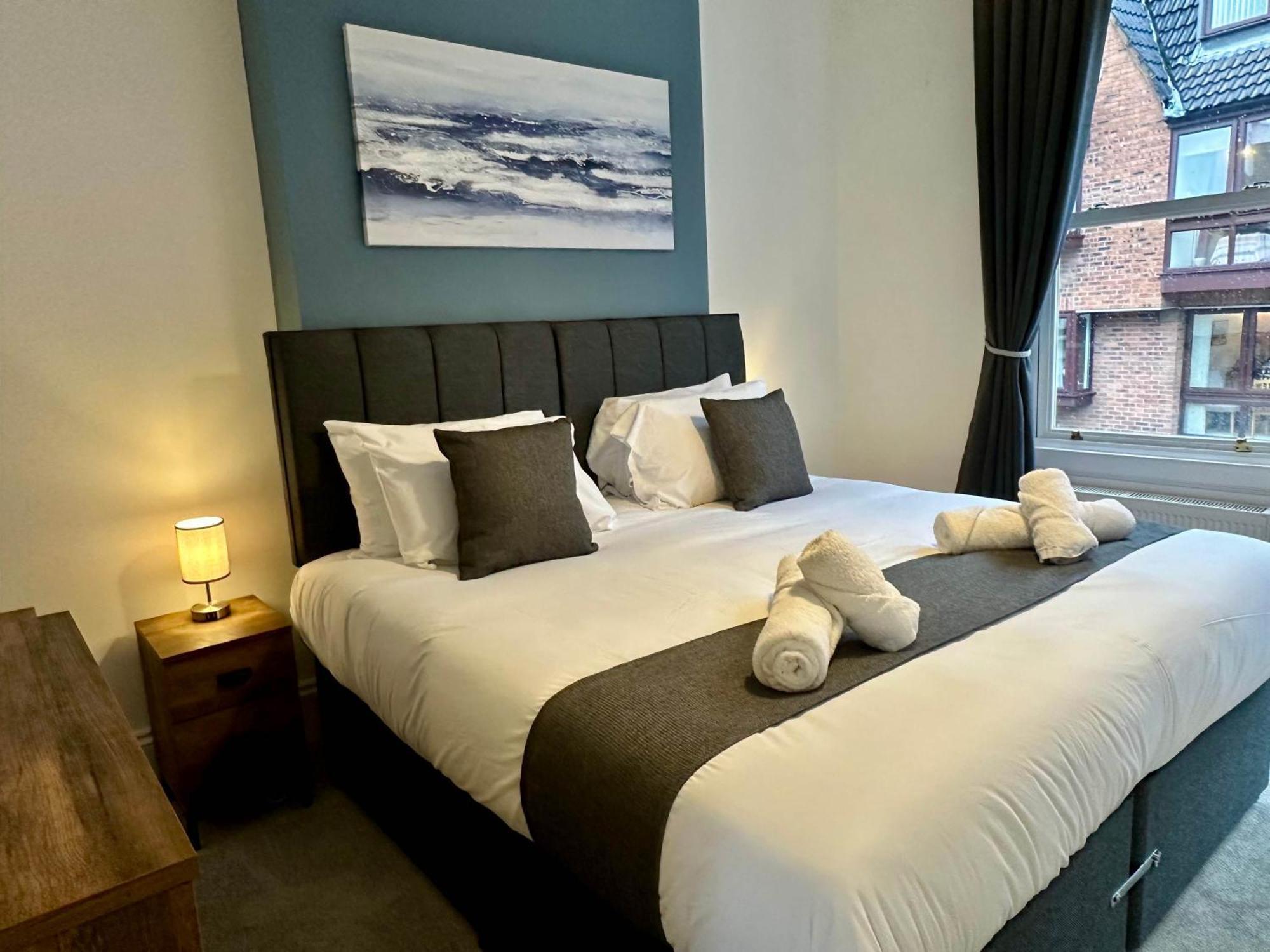 Hyde Brewery House - 2 Bedroom House With Parking Holiday home