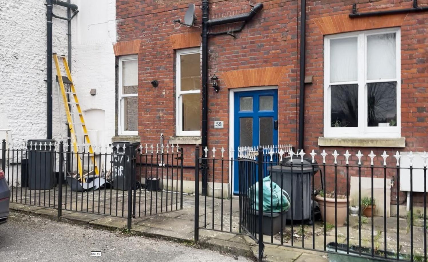 Hyde Brewery House - 2 Bedroom House With Parking